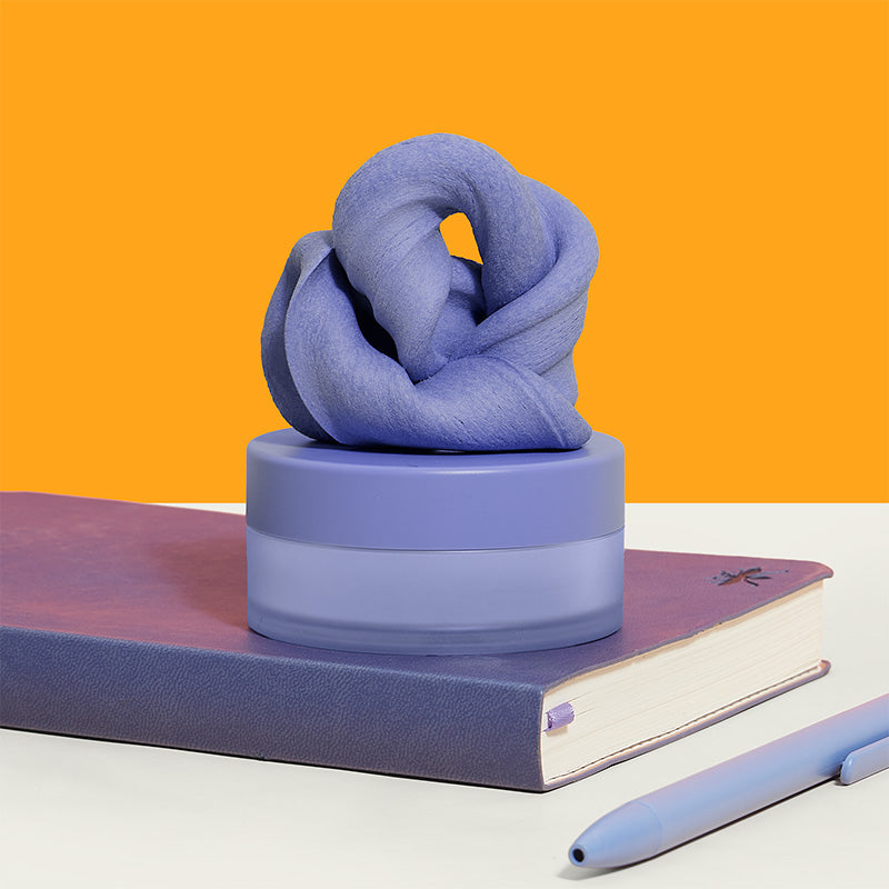 Blur Focus Putty